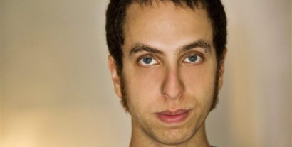 Antiviral : Interview du réalisateur Brandon Cronenberg Antiviral : Interview du réalisateur Brandon Cronenberg