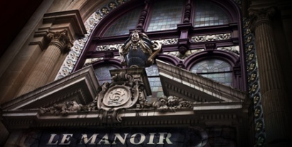Le Manoir de Paris à la Paranormal Activity