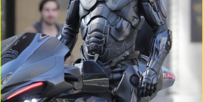 Robocop : Nouveaux clichés de l'armure Robocop : Nouveaux clichés de l'armure