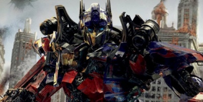 Transformers-Optimus Prime s'affiche Transformers-Optimus Prime s'affiche