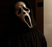 Scream 4	- Photo